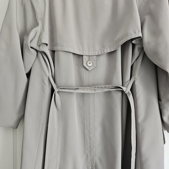 Vintage Bay Club Trench Coat 6P - Picture 9 of 9